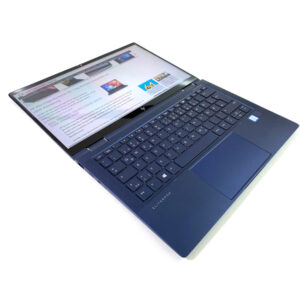 لپتاپ HP Elite Dragonfly باز شده 180 درجه