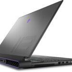 لپ تاپ گیمینگ Dell Alienware M18 R1 Gaming از بقل نیمه باز